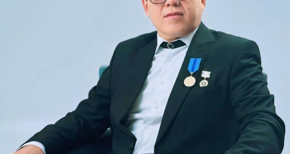 Нұрлыбек ЖҰБАТҚАН: «ИТ ҚҰРЛЫ БОЛМАДЫМ» әзіл әңгіме