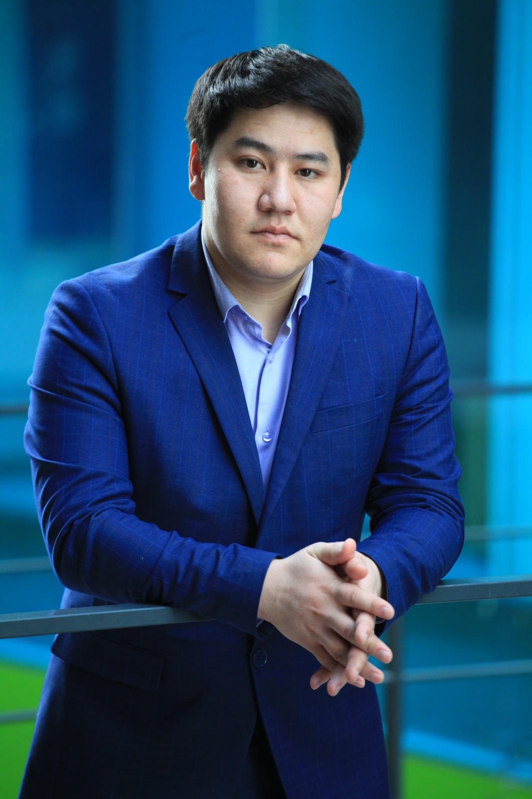 Саян ЕСЖАН: «ҚҰМАРШЫҚ» (микро-поэма)